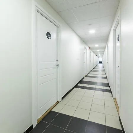 Stroomi Hotell 2*